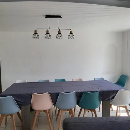 Casa vacanze Maison A Pour 10 - 450m De La