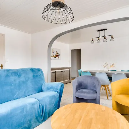 Maison A Pour 10 - 450m De La *